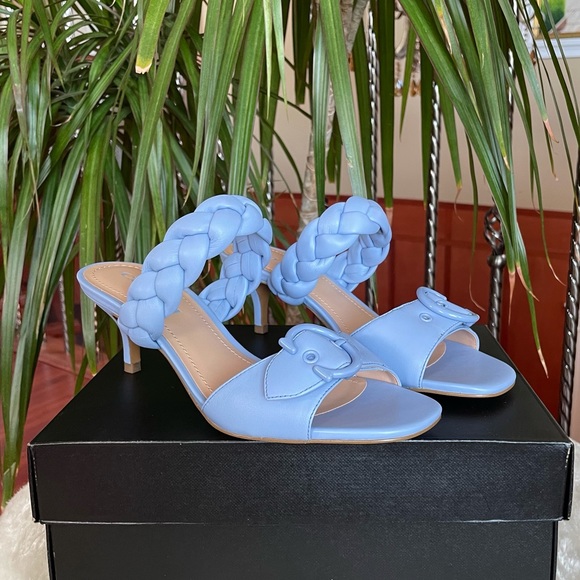 ‼️ SOLD‼️ Coach Mollie Sandals/ kitten heels ✨✨ - Picture 1 of 15